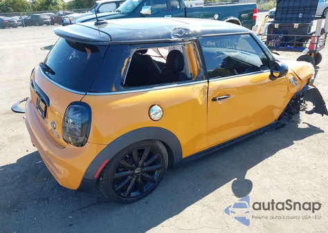 2014 Mini Hardtop Cooper S z USA, uszkodzony, nr VIN WMWXM7C52ET987495